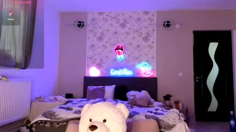 Snapshot of mellisaangel chatting on 03-14-26, 09:04 MellisaAngel online show from 03-14-26, 09:04