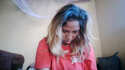 mellissa online show from 06-15-26, 04:58