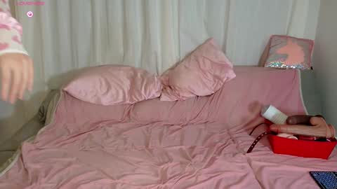 Melody Day online show from 11-12-25, 03:40