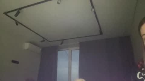 Melodie online show from 10-18-25, 03:24