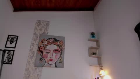 melody_cute10 online show from 01-10-25, 04:51