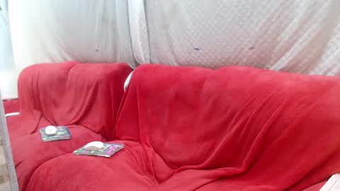 Snapshot of melody_phillips2 chatting on 02-04-25, 01:23 melody phillips online show from 02-04-25, 01:23