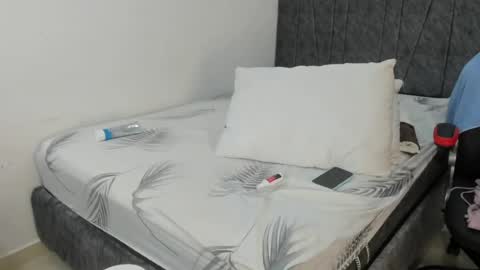 Melody online show from 07-25-26, 04:48