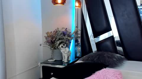 MELODY online show from 12-19-24, 08:23