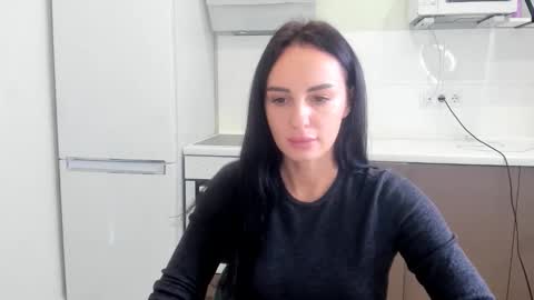 Snapshot of melodyhewit chatting on 11-22-25, 08:02 Masha online show from 11-22-25, 08:02