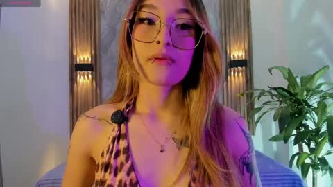 melodylanee online show from 05-06-26, 11:04