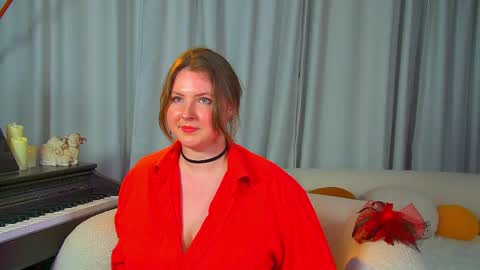 Snapshot of melodymoores chatting on 03-11-26, 12:44 Melody online show from 03-11-26, 12:44