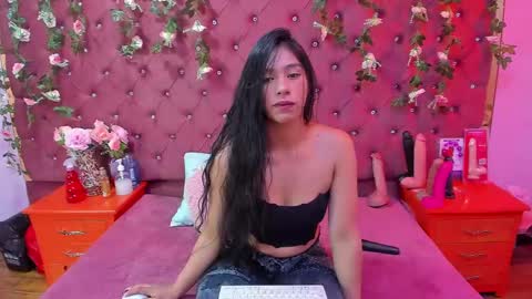 Melodysmithass online show from 09-26-25, 02:15