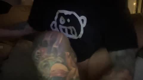 Snapshot of melt13 chatting on 02-10-25, 01:24 melt13 online show from 02-10-25, 01:24