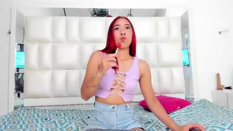 mely_herrera online show from 07-16-26, 04:51