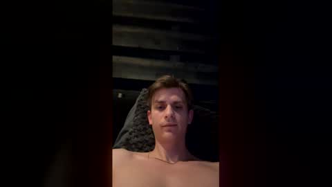 Snapshot of memisub chatting on 02-25-26, 01:15 memisub online show from 02-25-26, 01:15