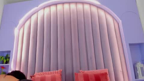  Memphis Williams  online show from 01-09-26, 03:09