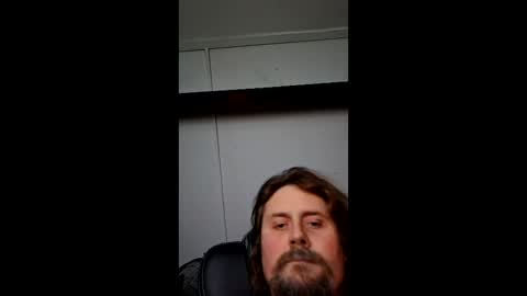 Snapshot of men10_12_1983 chatting on 02-24-26, 10:30 men10_12_1983 online show from 02-24-26, 10:30