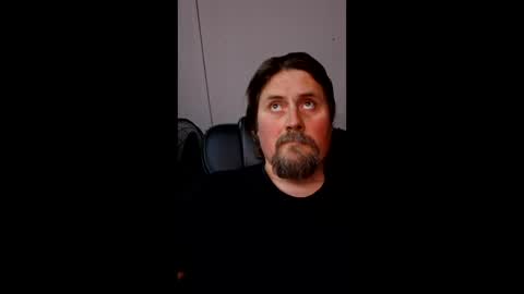 Snapshot of men10_12_1983 chatting on 05-11-26, 05:10 men10_12_1983 online show from 05-11-26, 05:10