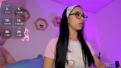 Snapshot of mencia_sharmaa chatting on 02-25-25, 03:52 Menca of your love online show from 02-25-25, 03:52