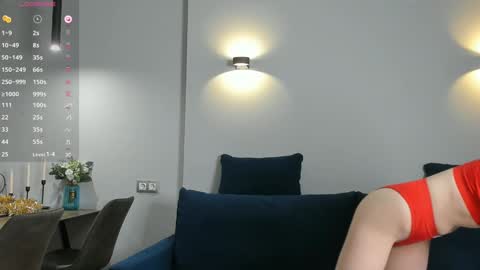Snapshot of mendaciouss chatting on 01-11-25, 12:29 Hello My name is Lily online show from 01-11-25, 12:29