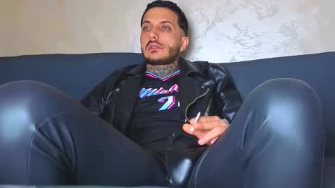 Snapshot of mentoxxl chatting on 11-09-25, 04:38 Fallow my ONLYFANS for xxx daily online show from 11-09-25, 04:38