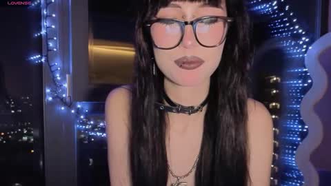 Snapshot of meow_catharsis chatting on 03-08-26, 04:11 Evitta 3 online show from 03-08-26, 04:11