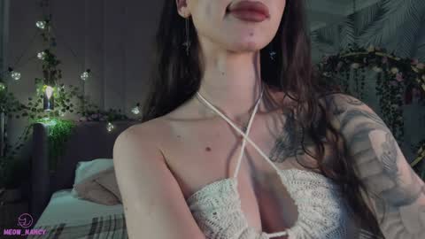 Snapshot of meow_nancy chatting on 12-16-24, 08:31 Heeyyooo Im Nans Subscribe to me I will be glad online show from 12-16-24, 08:31