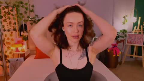 Snapshot of meow_nancy chatting on 05-17-26, 05:16 Heeyyooo Im Nans Subscribe to me I will be glad online show from 05-17-26, 05:16