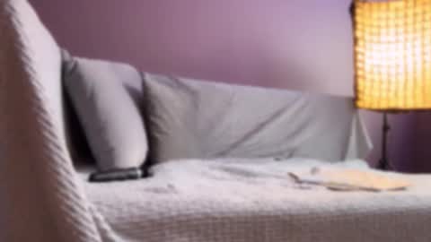 Snapshot of meowalice1 chatting on 10-26-25, 04:29 meowalice1 online show from 10-26-25, 04:29