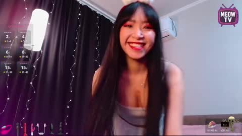 meowkami online show from 11-17-25, 11:43