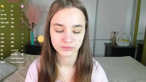 Julie online show from 03-31-26, 10:04