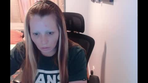 meowzers777 online show from 06-07-26, 02:16