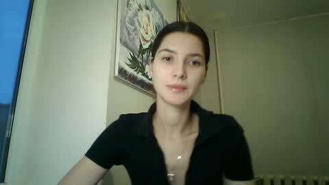 Snapshot of meralynn chatting on 01-08-26, 02:30 LEVA online show from 01-08-26, 02:30