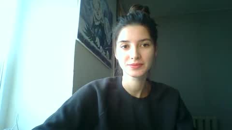 Snapshot of meralynn chatting on 01-15-26, 06:29 LEVA online show from 01-15-26, 06:29