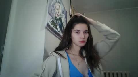 Snapshot of meralynn chatting on 01-16-26, 08:24 LEVA online show from 01-16-26, 08:24