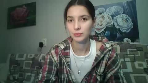 Snapshot of meralynn chatting on 01-18-26, 06:01 LEVA online show from 01-18-26, 06:01