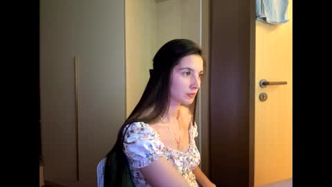 LEVA online show from 05-15-26, 02:24