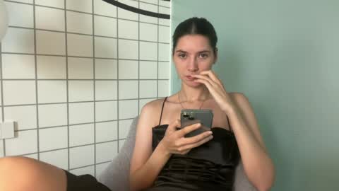 LEVA online show from 06-22-26, 06:32