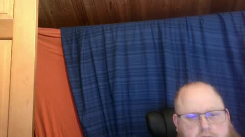 Corvus online show from 04-10-26, 10:42