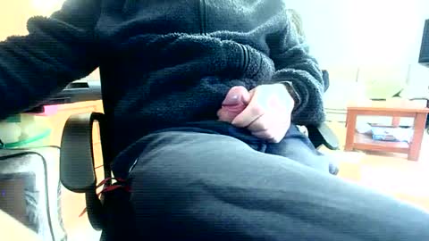 Snapshot of merce1972 chatting on 11-10-25, 08:24 merce1972 online show from 11-10-25, 08:24