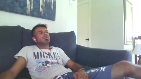 Snapshot of mercedes190d chatting on 10-08-25, 05:54 Mercedes190d online show from 10-08-25, 05:54