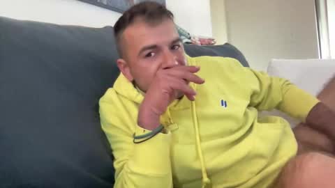 Snapshot of mercedes190d chatting on 02-08-26, 09:51 Mercedes190d online show from 02-08-26, 09:51