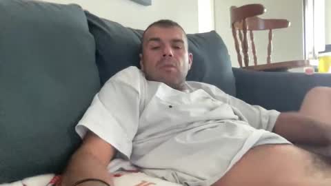 Snapshot of mercedes190d chatting on 02-23-26, 05:54 Mercedes190d online show from 02-23-26, 05:54