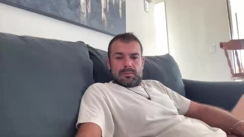 Snapshot of mercedes190d chatting on 03-11-26, 01:17 Mercedes190d online show from 03-11-26, 01:17