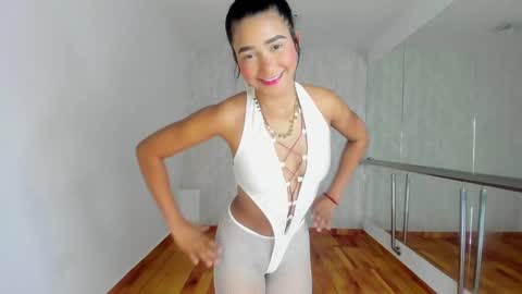 Snapshot of merdie_gallis chatting on 09-19-25, 12:28 MERI online show from 09-19-25, 12:28