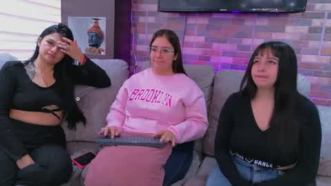 meredith_spencer online show from 06-10-26, 02:16