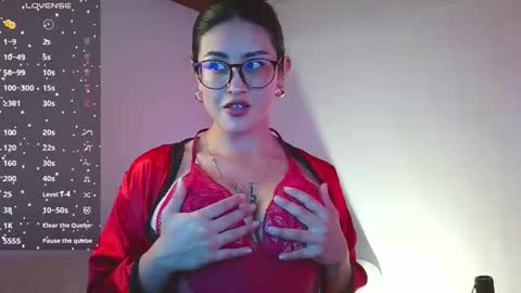 Snapshot of meridafaux_ chatting on 03-01-26, 06:32 Merida online show from 03-01-26, 06:32