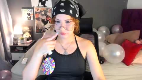 laura 3 i am independent model online show from 07-14-26, 02:27
