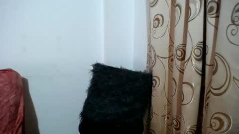 Snapshot of merlinaadams_ chatting on 03-06-25, 04:49 Merlina online show from 03-06-25, 04:49