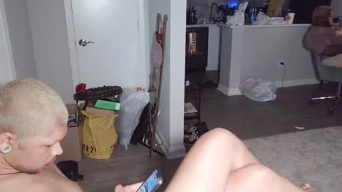 Snapshot of merlinharriss chatting on 01-11-26, 03:44 Merlinz Magic online show from 01-11-26, 03:44