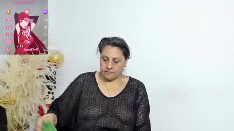 Snapshot of merlyna_goldens chatting on 01-16-26, 02:48 My next birthday is December 11th. online show from 01-16-26, 02:48