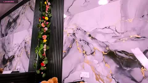 Diane 3 online show from 09-14-25, 03:49