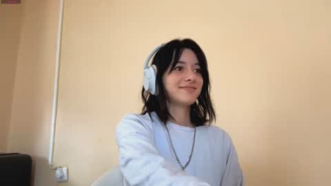 Snapshot of merrillnoorigian chatting on 07-03-26, 09:16 Isabella online show from 07-03-26, 09:16
