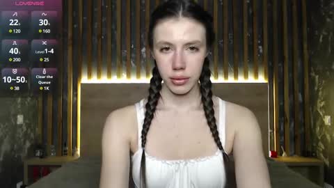 Emilia online show from 01-15-25, 10:02